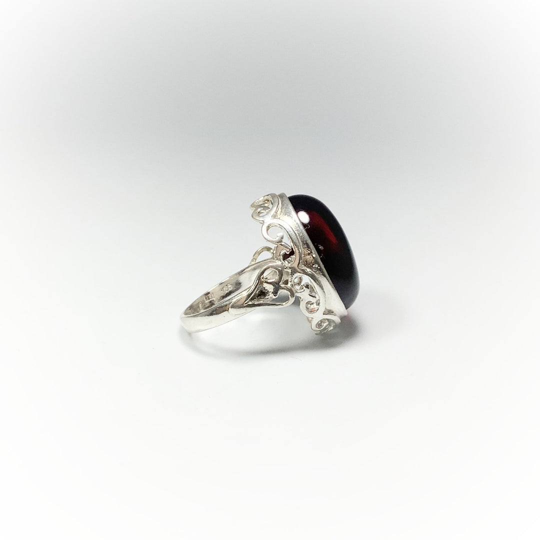 Cherry Amber Ring - Rocks and Gems Canada