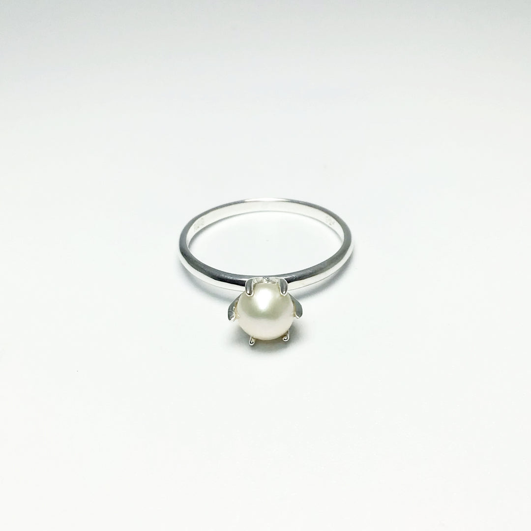 Freshwater Pearl Ring - Rocks and Gems Canada