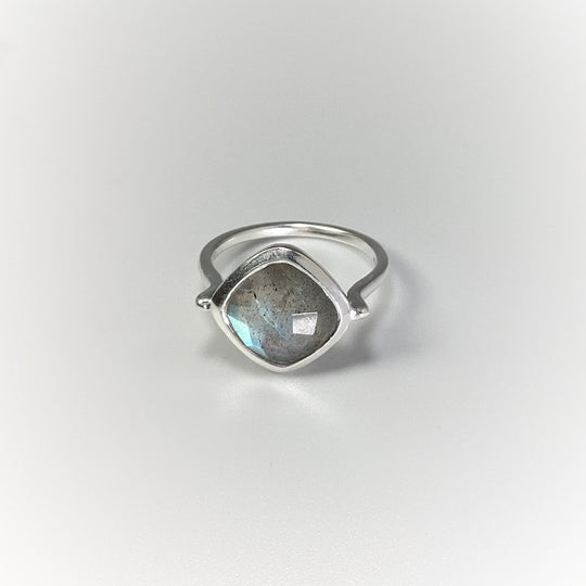 Labradorite Ring - Rocks and Gems Canada