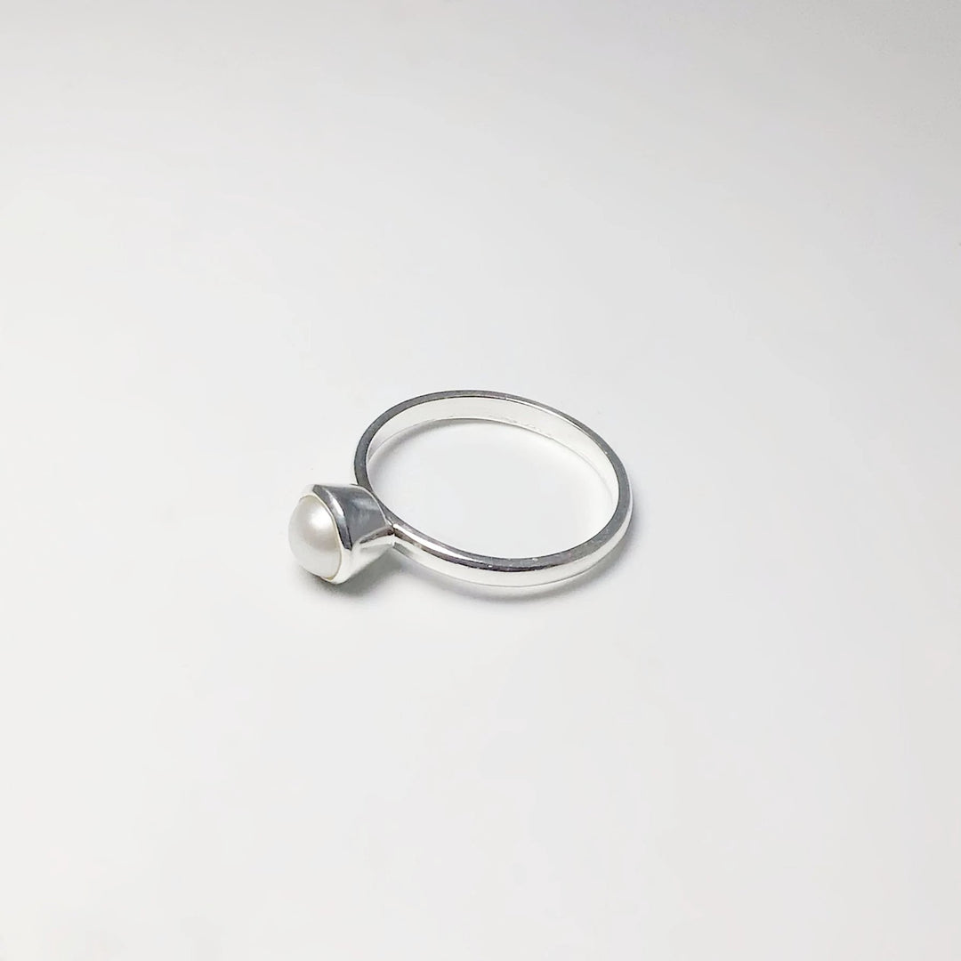 Freshwater Pearl Ring - Rocks and Gems Canada