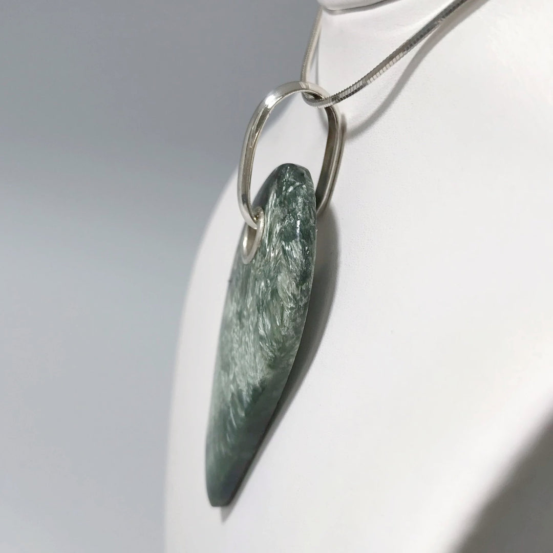 Seraphenite Pendant - Rocks and Gems Canada