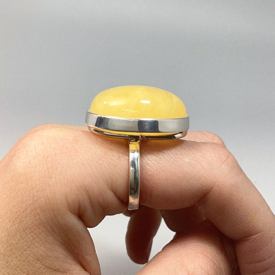 Butterscotch Amber Ring - Rocks and Gems Canada