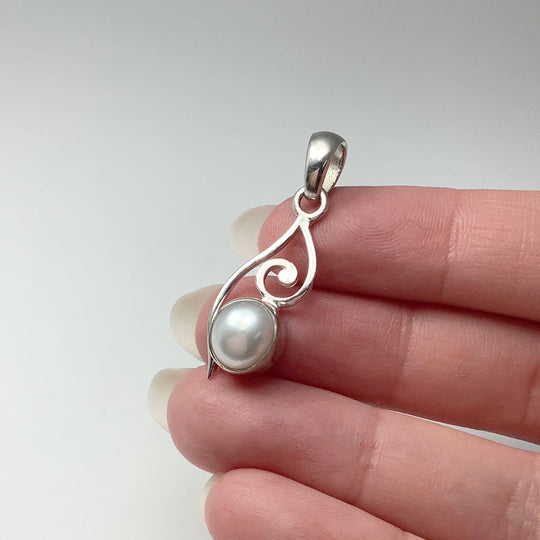 Pearl Pendant - Rocks and Gems Canada