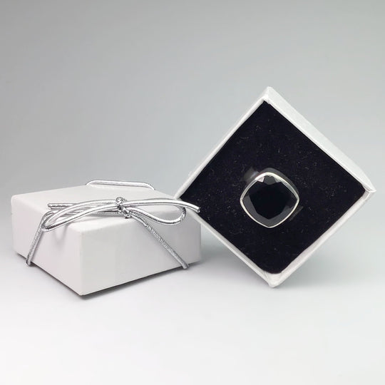 Black Onyx Ring - Rocks and Gems Canada