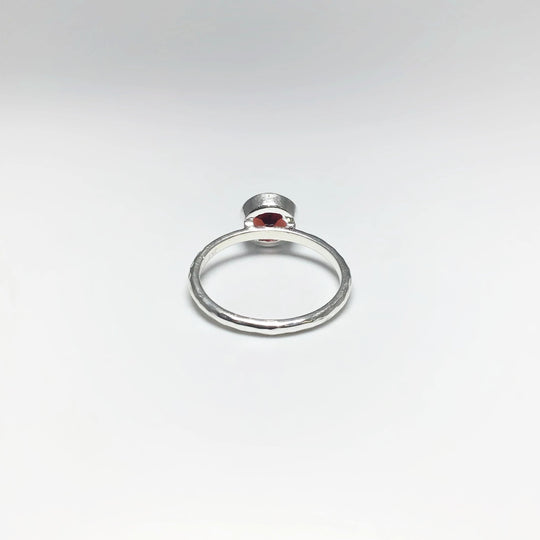 Garnet Ring - Rocks and Gems Canada
