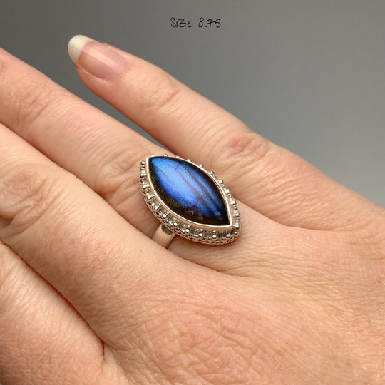 Labradorite Marquise Cut Ring - Rocks and Gems Canada