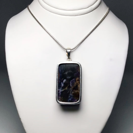 Sugilite Pendant - Rocks and Gems Canada