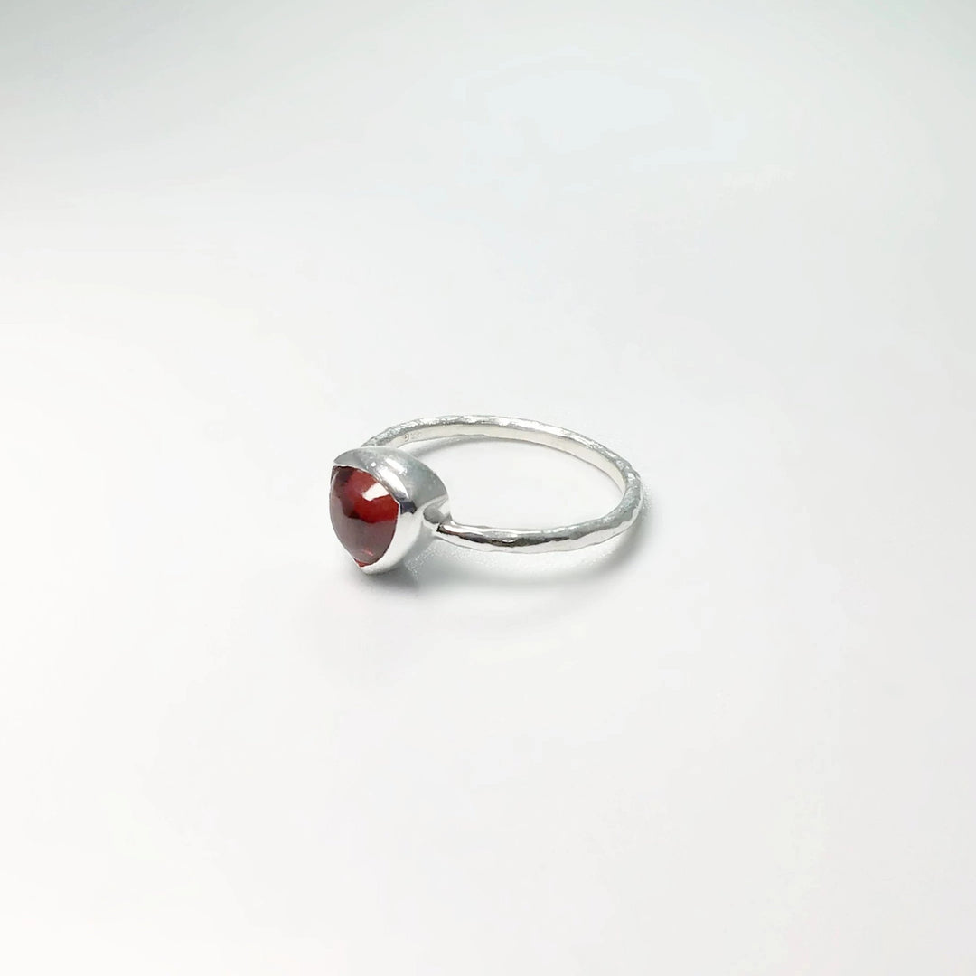 Garnet Ring - Rocks and Gems Canada