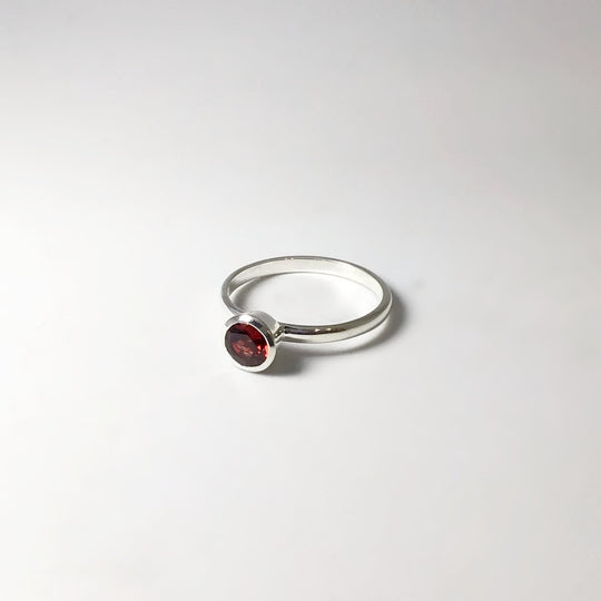 Garnet Ring - Rocks and Gems Canada