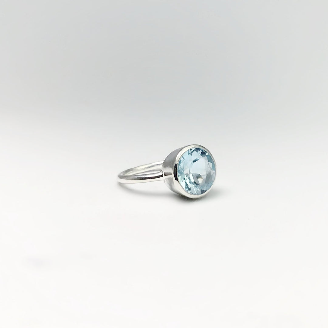 Blue Topaz Ring - Rocks and Gems Canada