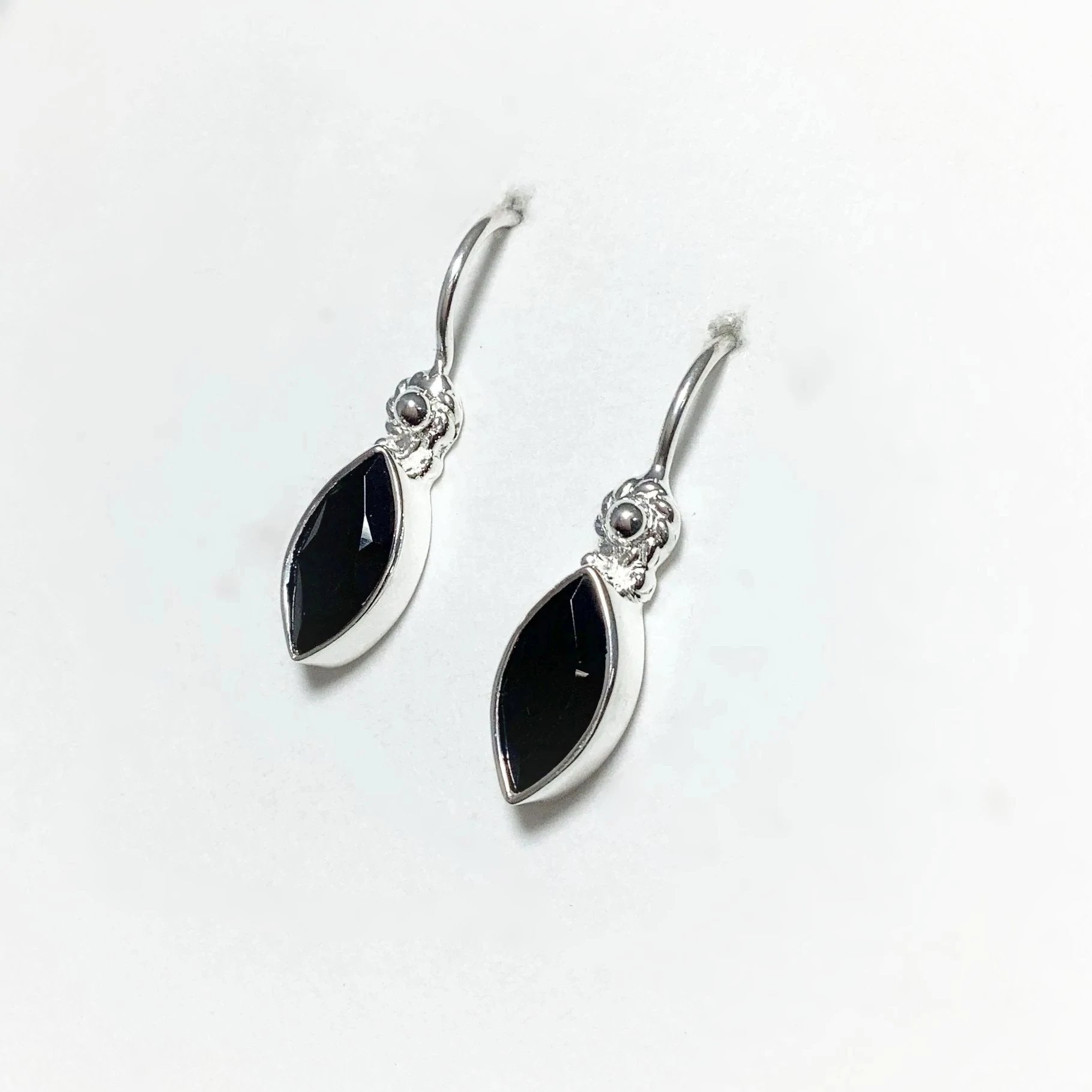 Faceted Black Onyx Dangle Earrings - Rocks and Gems Canada