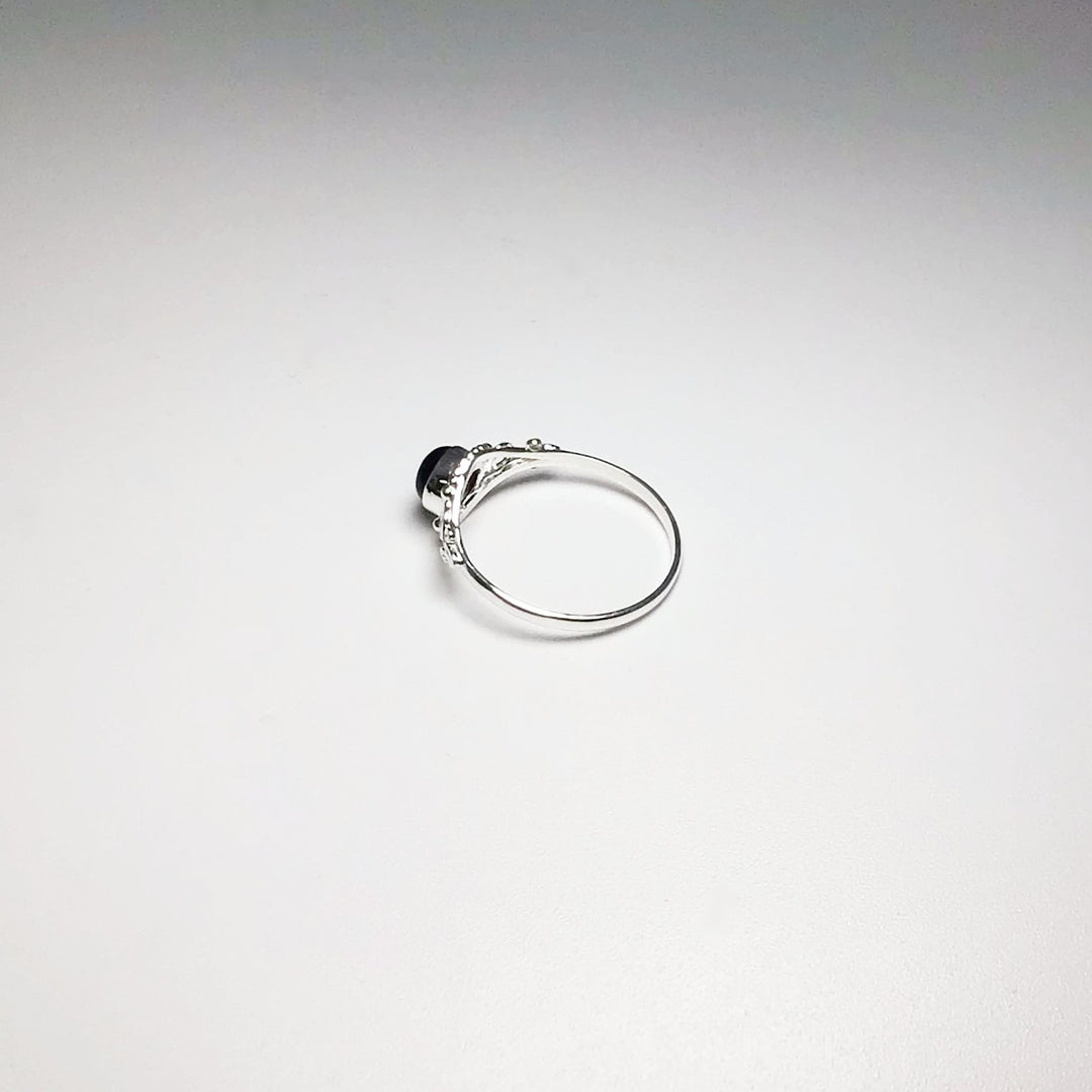 Black Onyx Ring - Rocks and Gems Canada