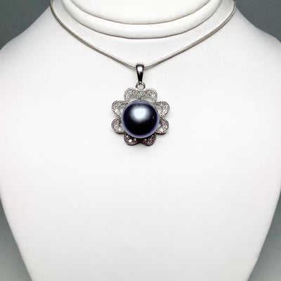 Tahitian Pearl Pendant