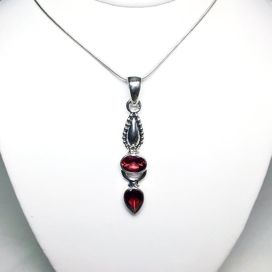 Garnet Pendant - Rocks and Gems Canada