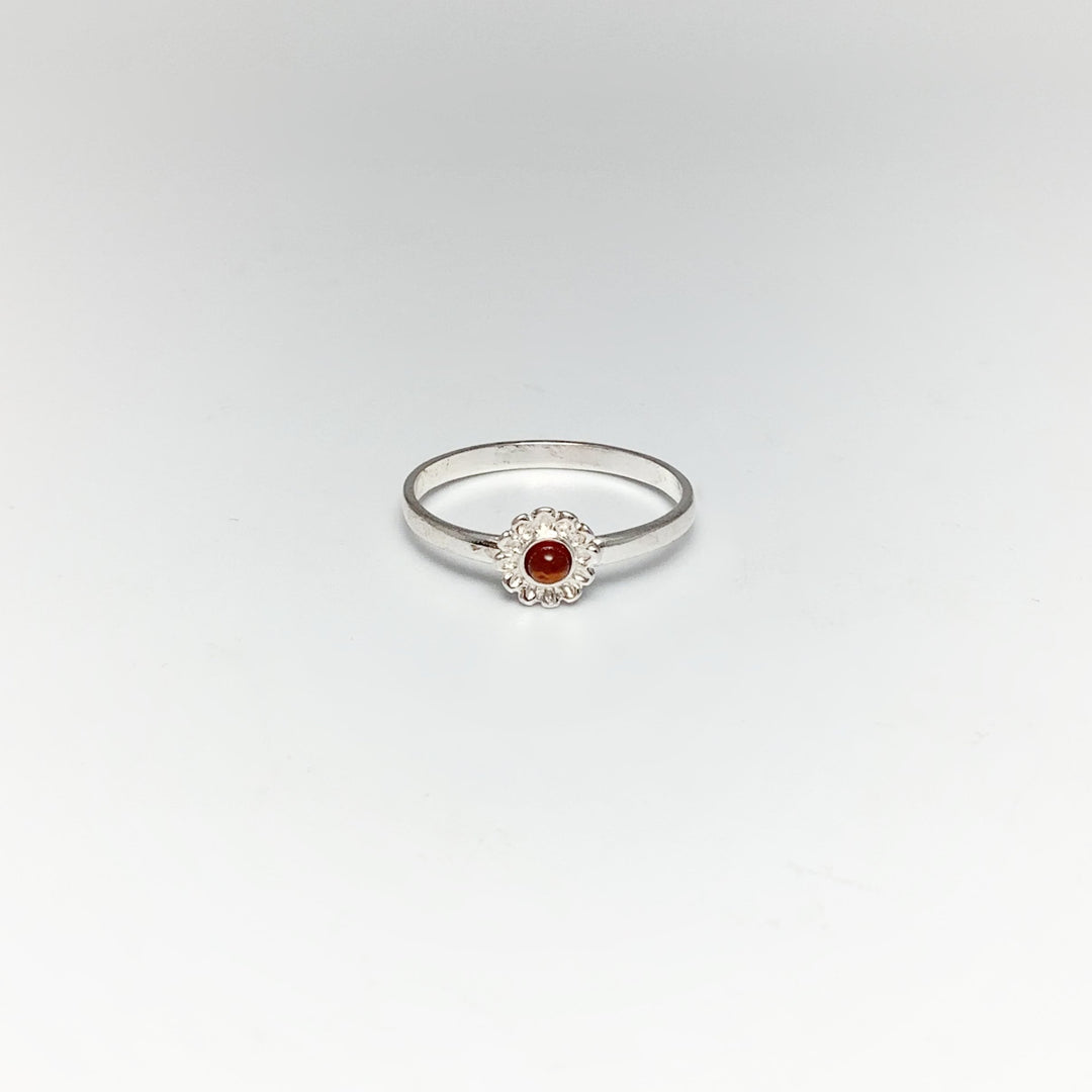 Cognac Amber Flower Ring - Rocks and Gems Canada