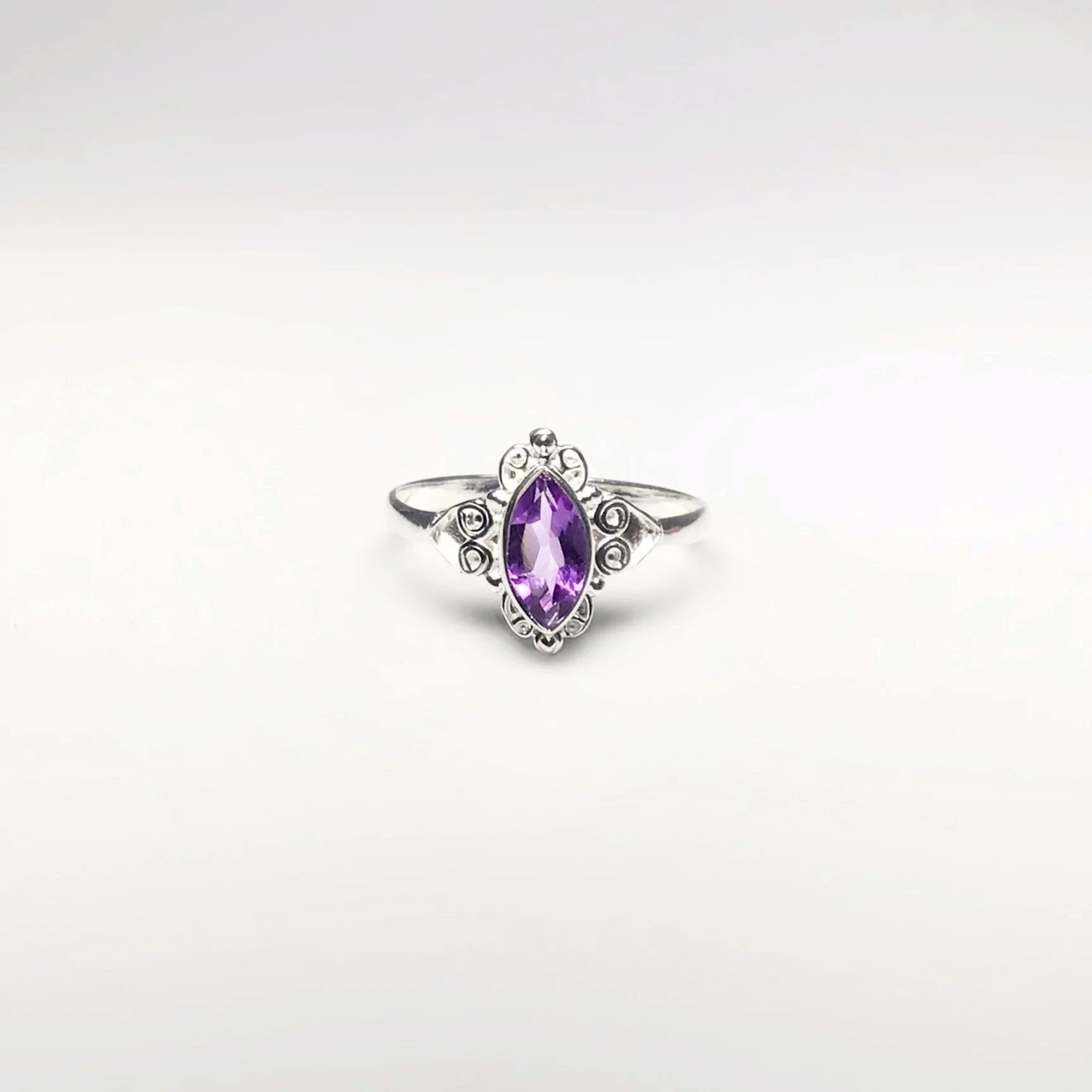 Amethyst Ring - Rocks and Gems Canada
