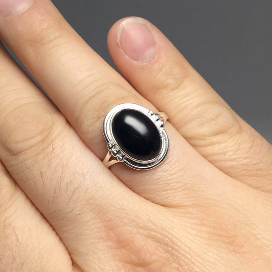 Black Onyx Ring - Rocks and Gems Canada