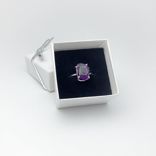 Raw Amethyst Ring - Rocks and Gems Canada