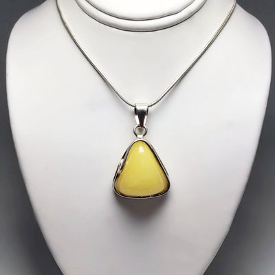 Butterscotch Amber Pendant