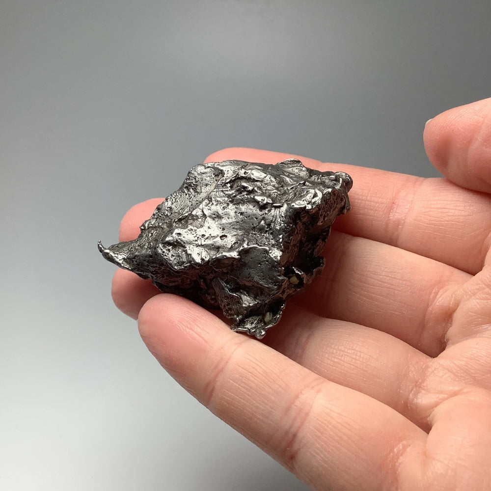 Sikhote-Alin Shrapnel Meteorite - Rocks and Gems Canada