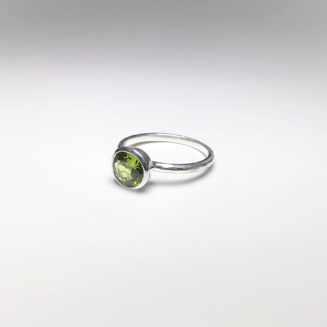 Peridot Ring - Rocks and Gems Canada