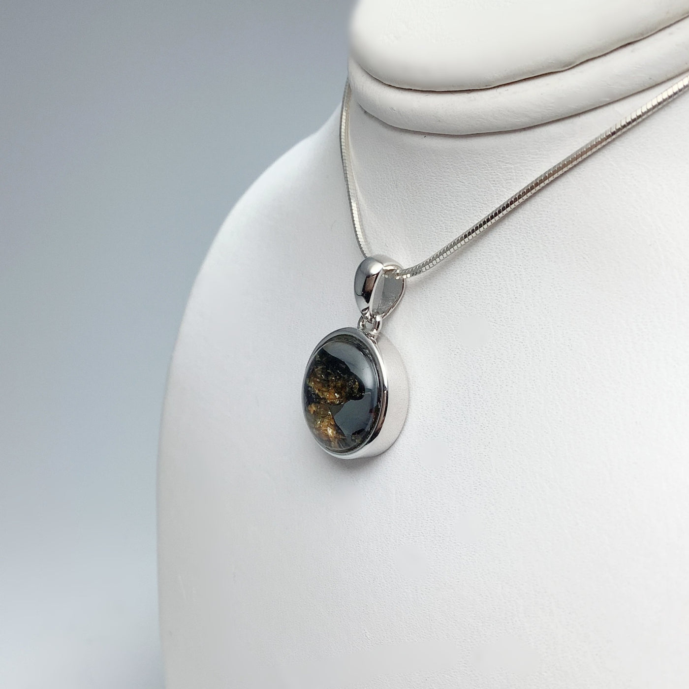 Sericho Meteorite Small Round Pendant