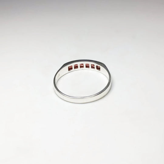 Garnet Ring - Rocks and Gems Canada
