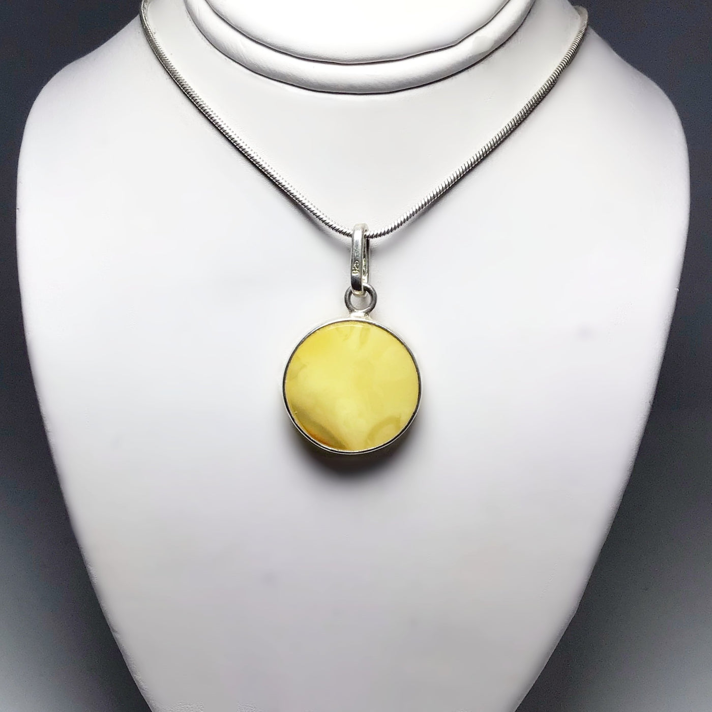 Butterscotch Amber Pendant - Medium Circle