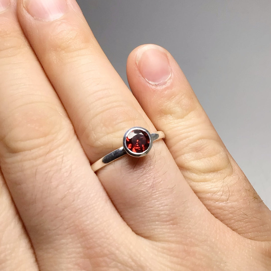 Garnet Ring - Rocks and Gems Canada