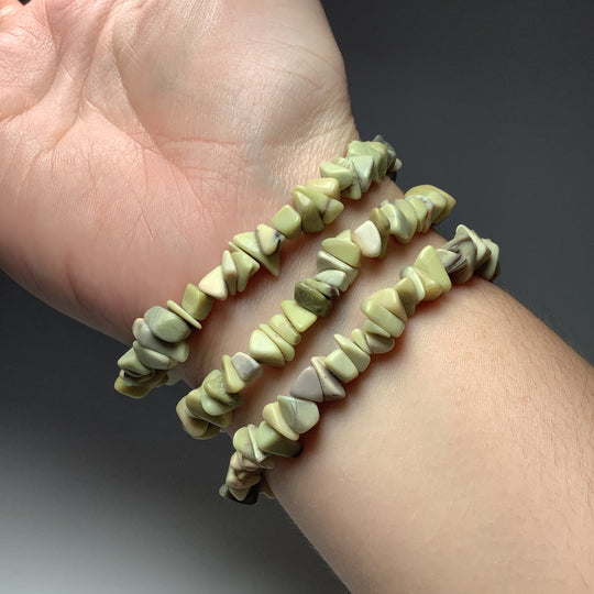 Butter Jade Chip Beaded Bracelet - Rocks and Gems Canada