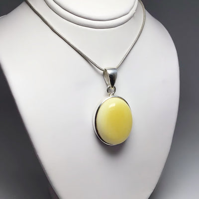 Butterscotch Amber Pendant