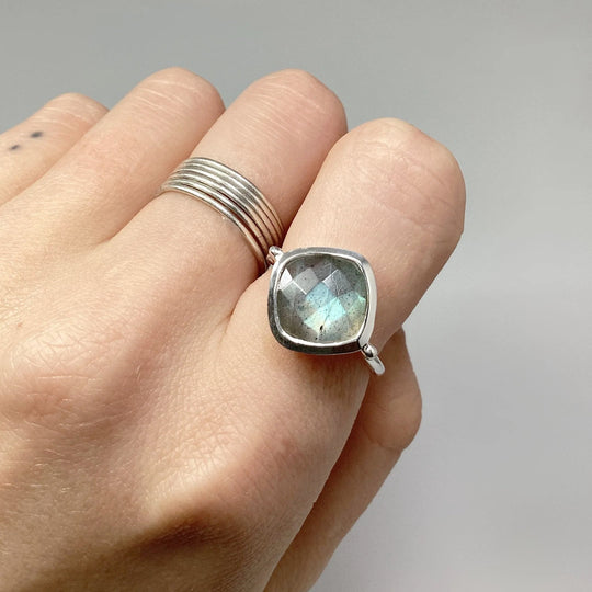 Labradorite Ring - Rocks and Gems Canada
