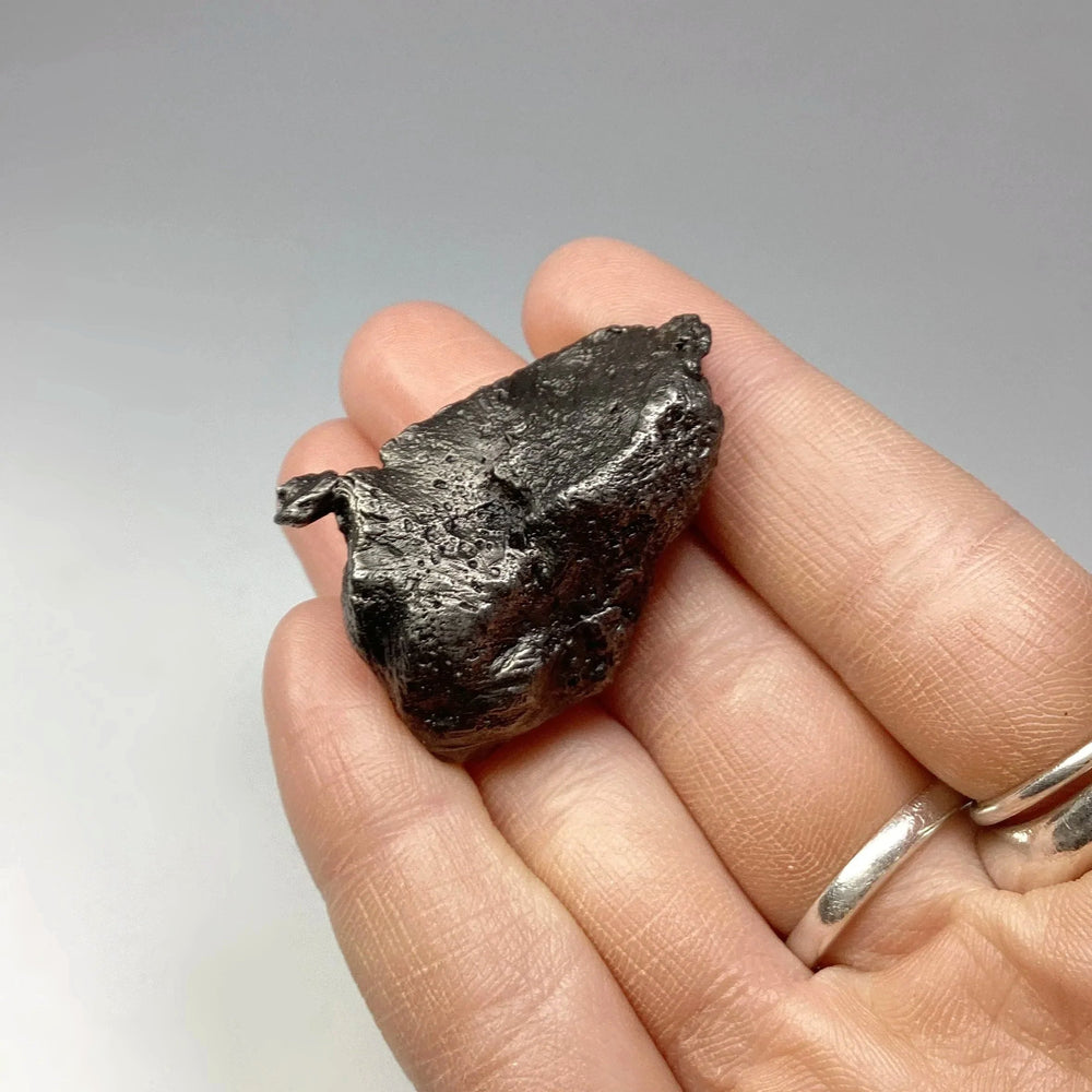Sikhote-Alin Shrapnel Meteorite - Rocks and Gems Canada