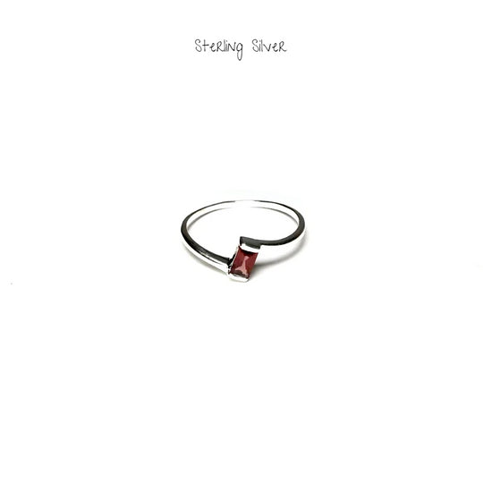 Garnet Ring - Rocks and Gems Canada