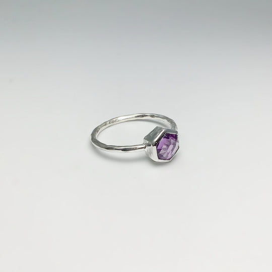 Amethyst Ring - Rocks and Gems Canada