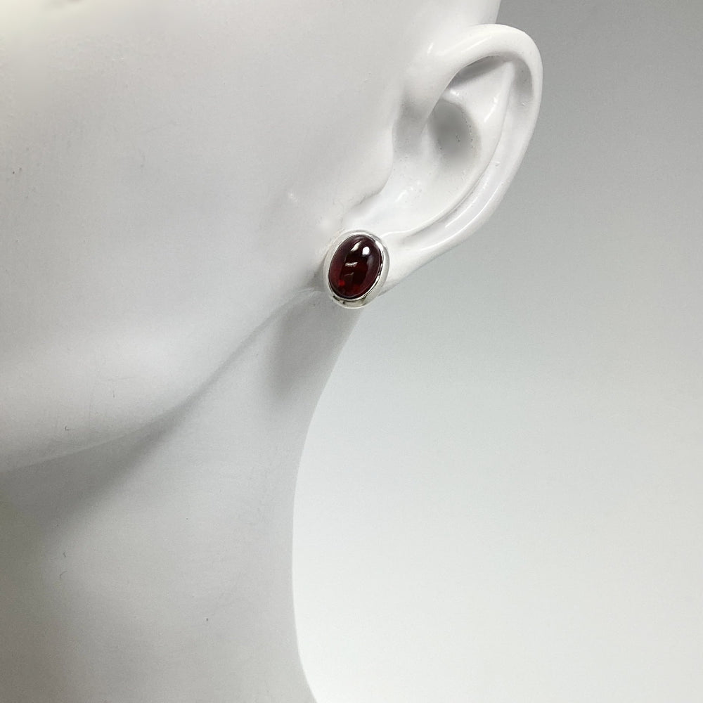 Garnet Stud Earrings - Rocks and Gems Canada
