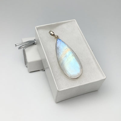 Rainbow Moonstone Pendant