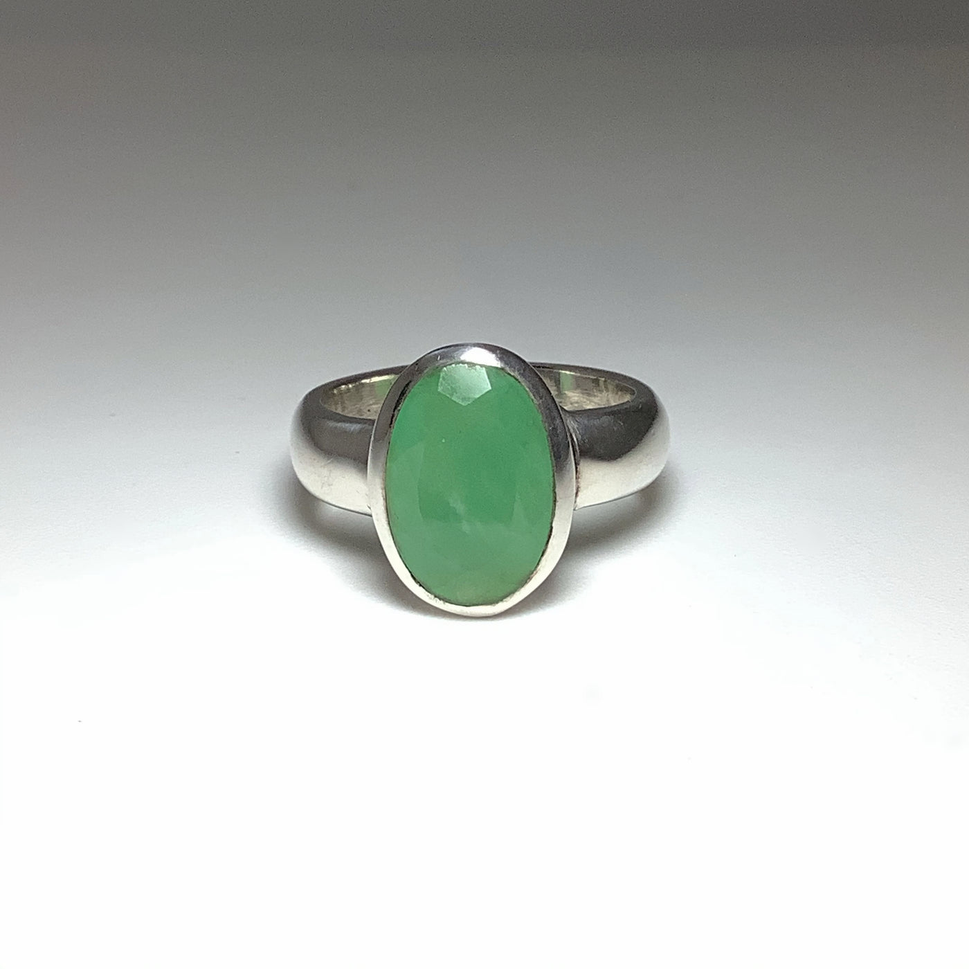 Faceted Chrysoprase Ring