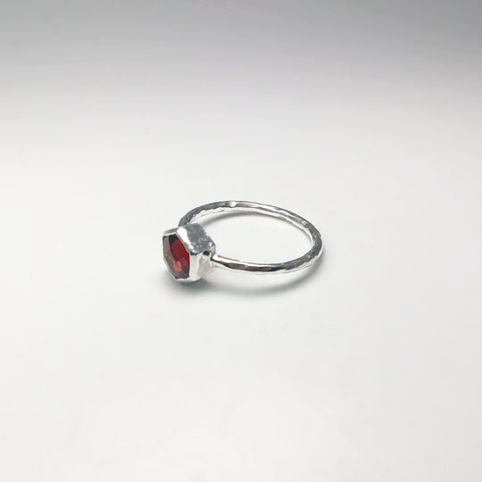 Garnet Ring - Rocks and Gems Canada