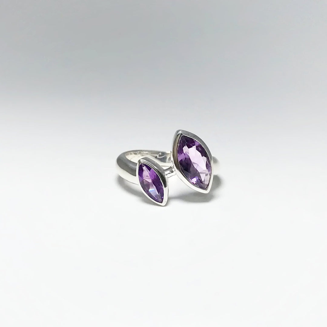 Amethyst Ring - Rocks and Gems Canada