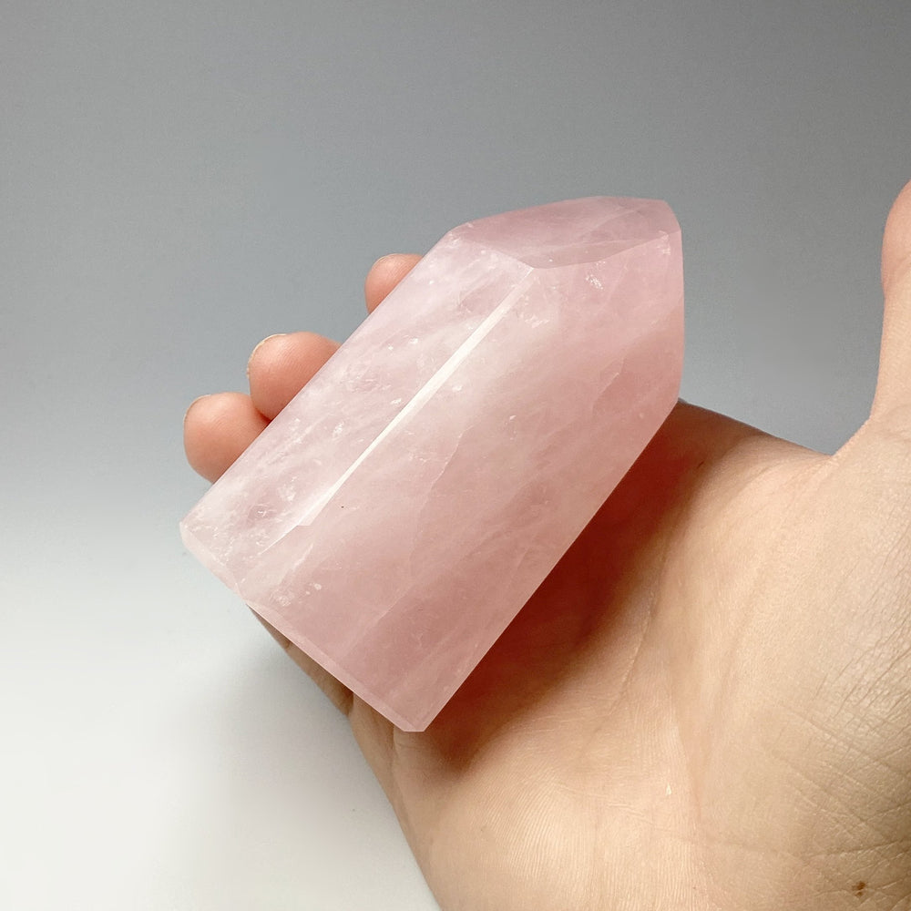 Rose Quartz Point - Rocks and Gems Canada