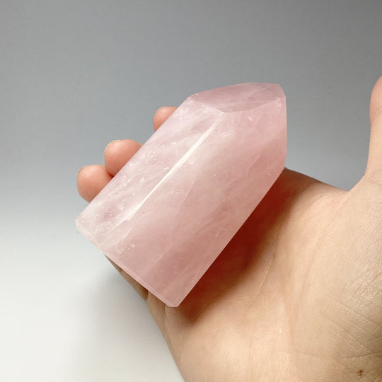 Rose Quartz Point - Rocks and Gems Canada
