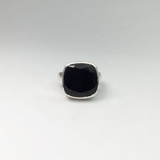 Black Onyx Ring - Rocks and Gems Canada