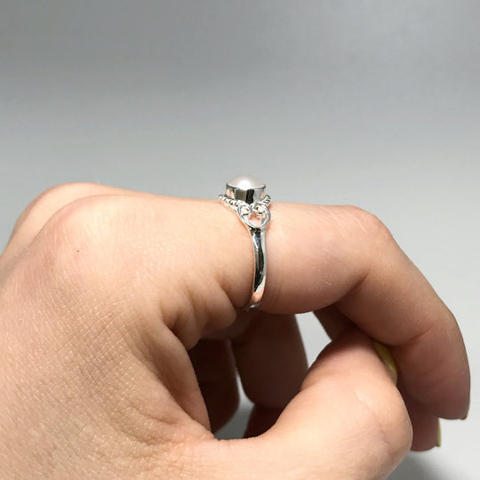 Freshwater Pearl Ring - Rocks and Gems Canada