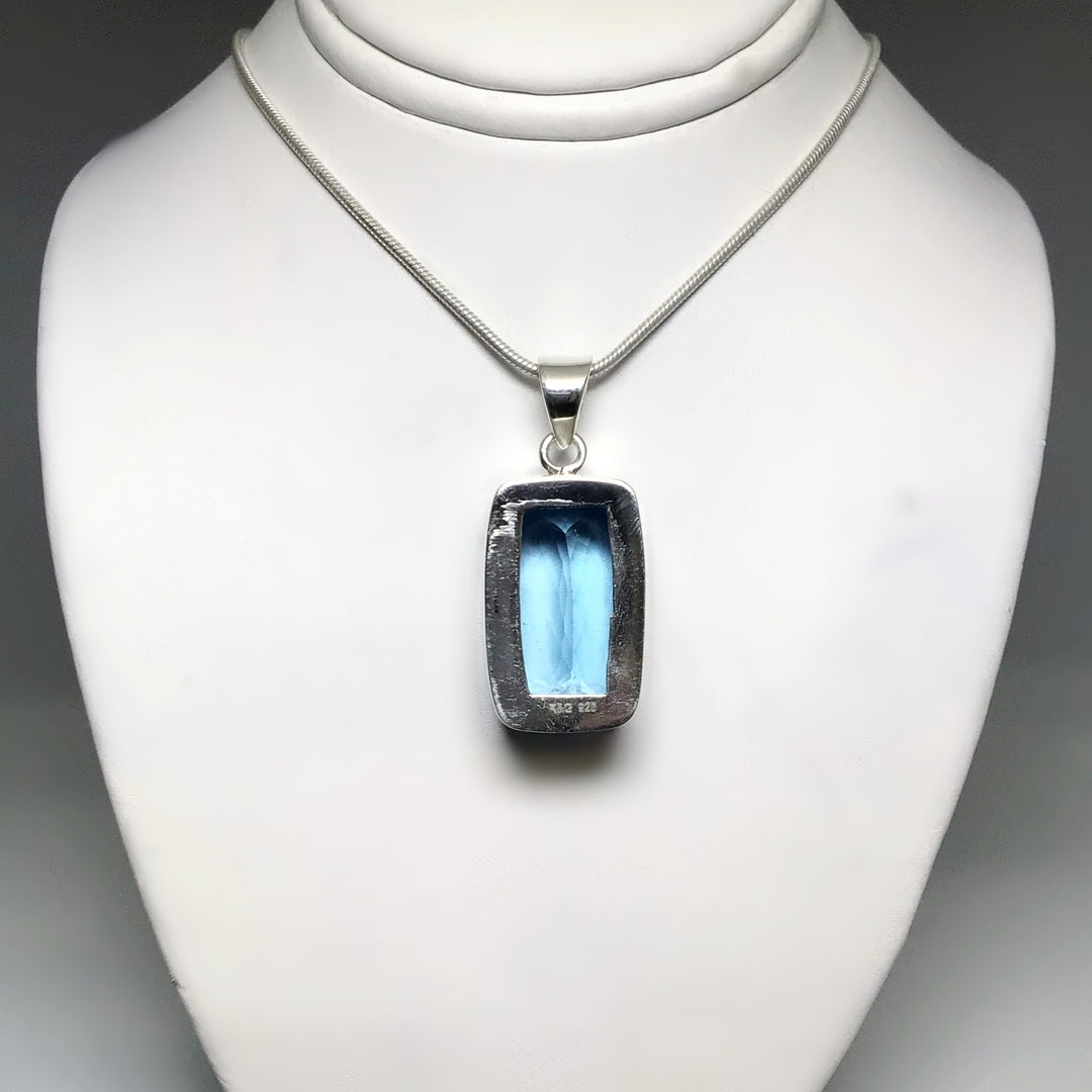 London Blue Topaz Pendant - Rocks and Gems Canada