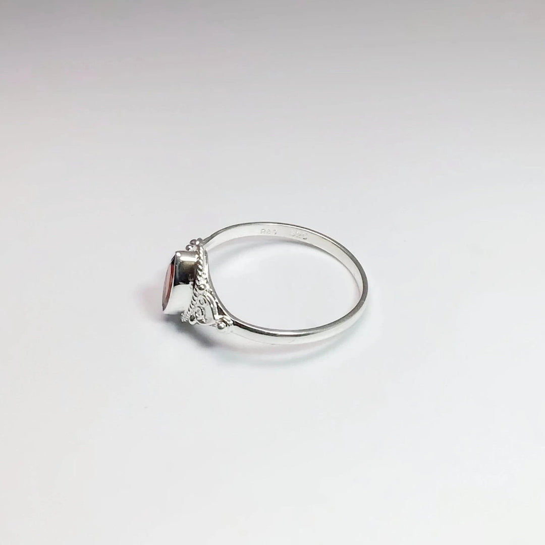 Garnet Ring - Rocks and Gems Canada