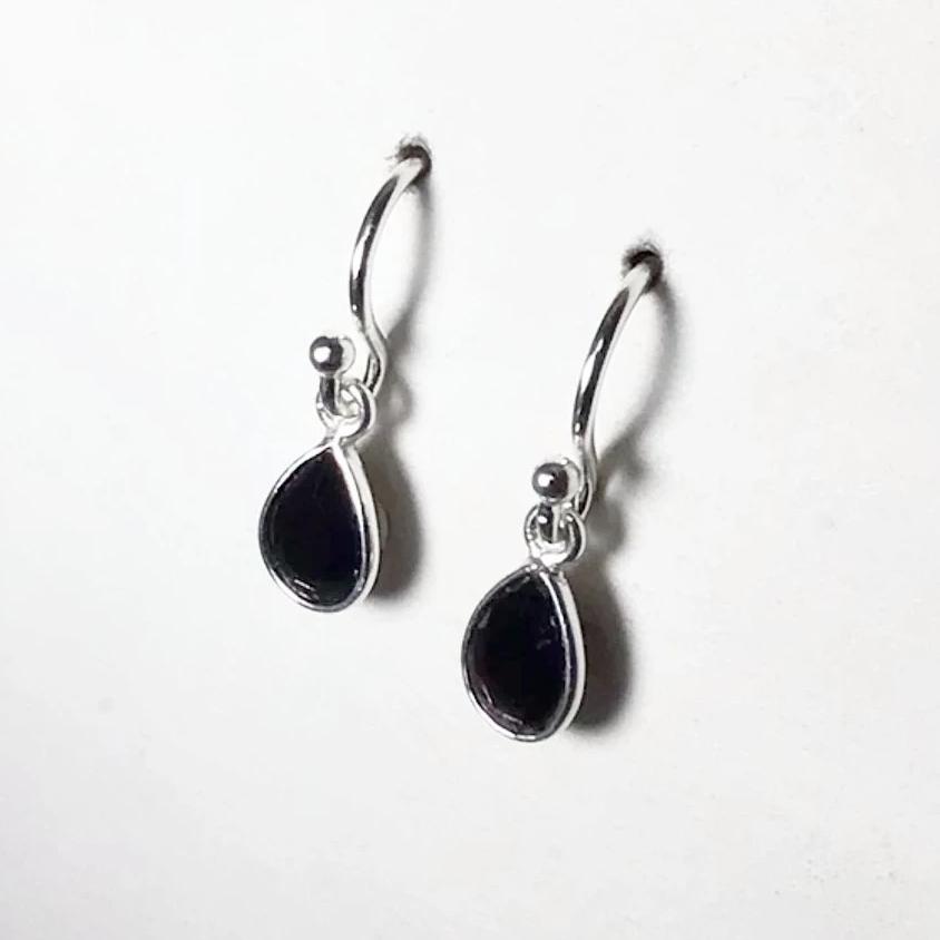 Faceted Black Onyx Dangle Earrings - Rocks and Gems Canada