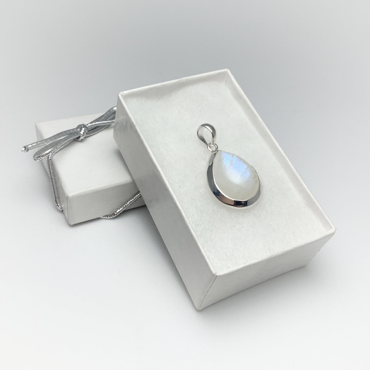 Rainbow Moonstone Pendant